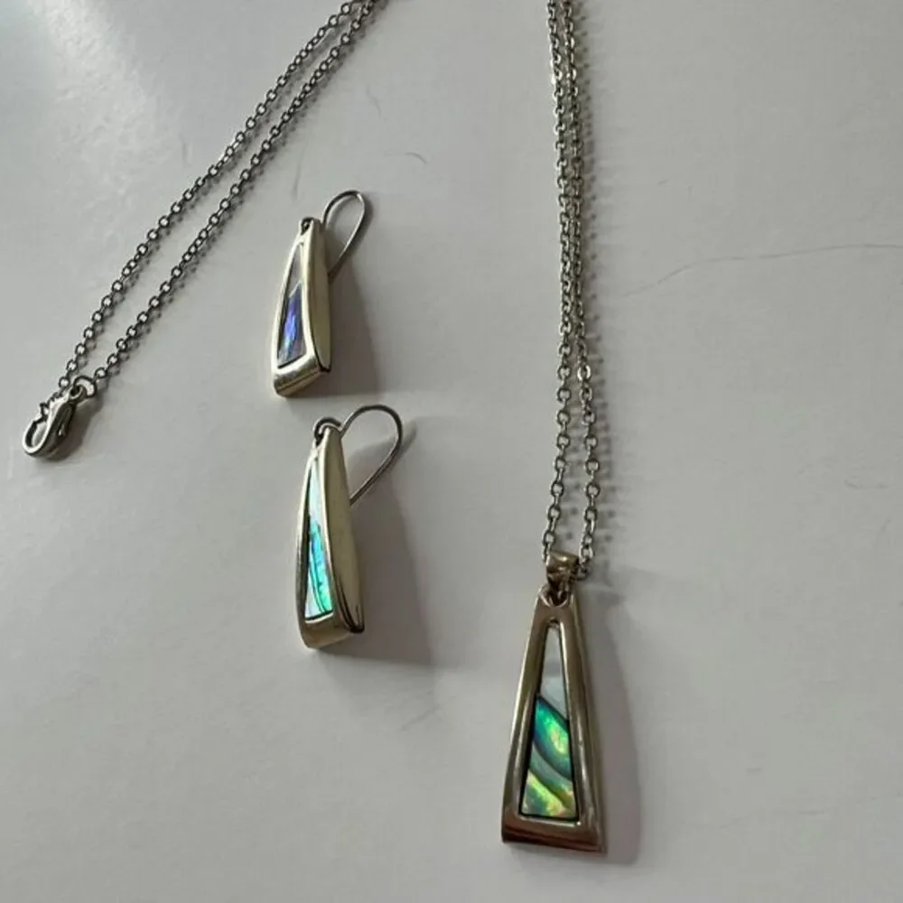 Abalone Silver Tone Pendant Necklace and Dangle Earrings Jewelry Set